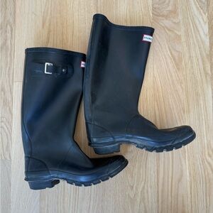 Hunter Classic Black Waterproof Boots
